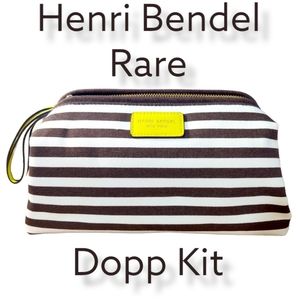 RARE Henri Bendel Large Lt. Green Dopp Kit BNWT